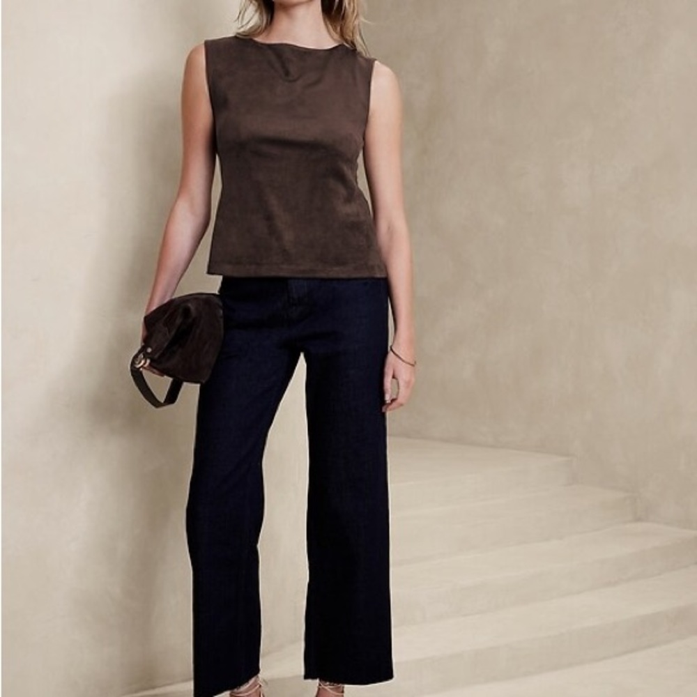 NWT Banana Republic 
Vegan Suede Knit Top Size Medium Costa Coffee color